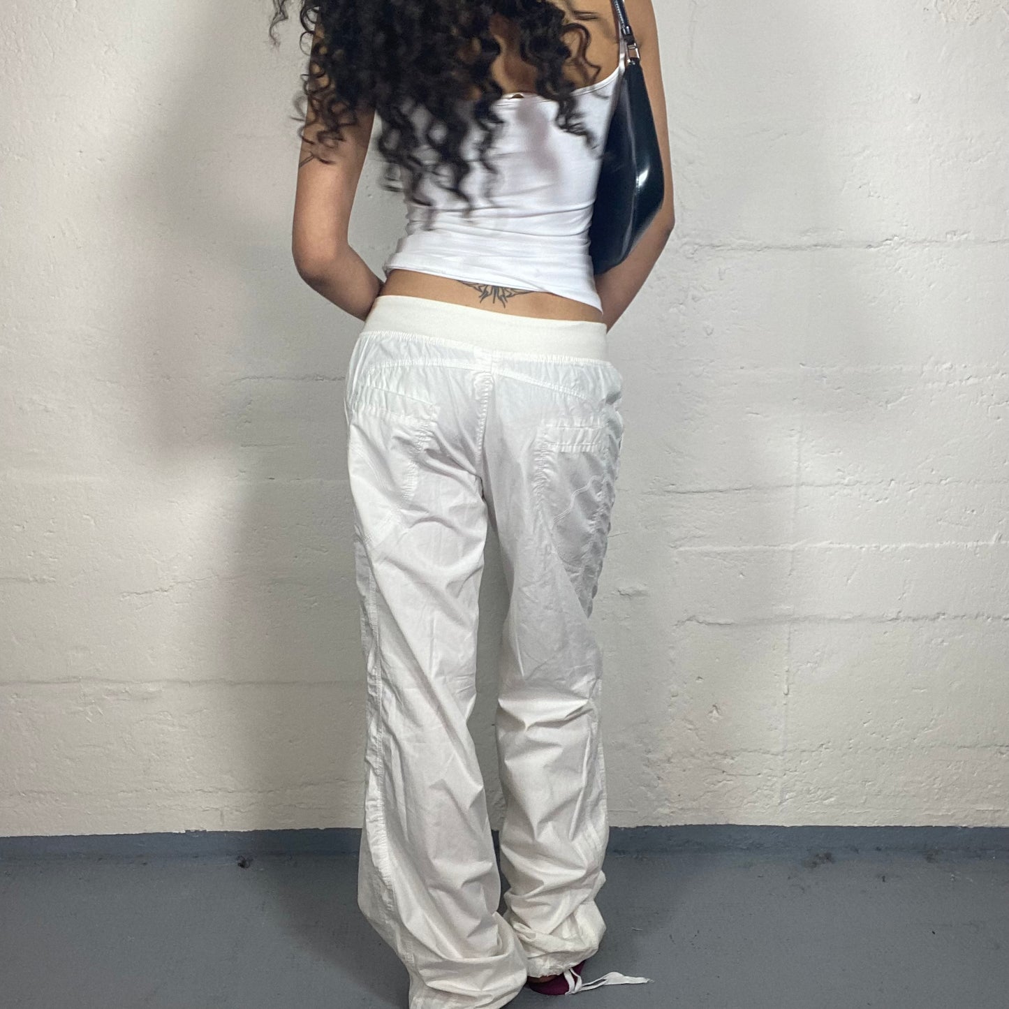 Vintage 2000's Summer Sporty White Straight Cut Pants with Waist Band (XL)