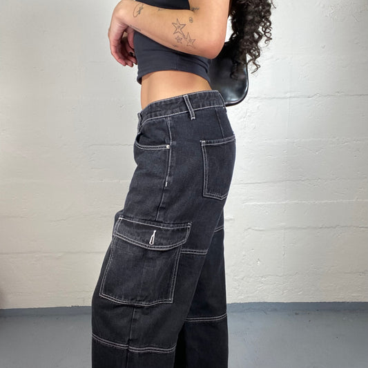 Vintage 2000's Hip-Hop Black Baggy Pocket Details Jeans with White Seaming (S)
