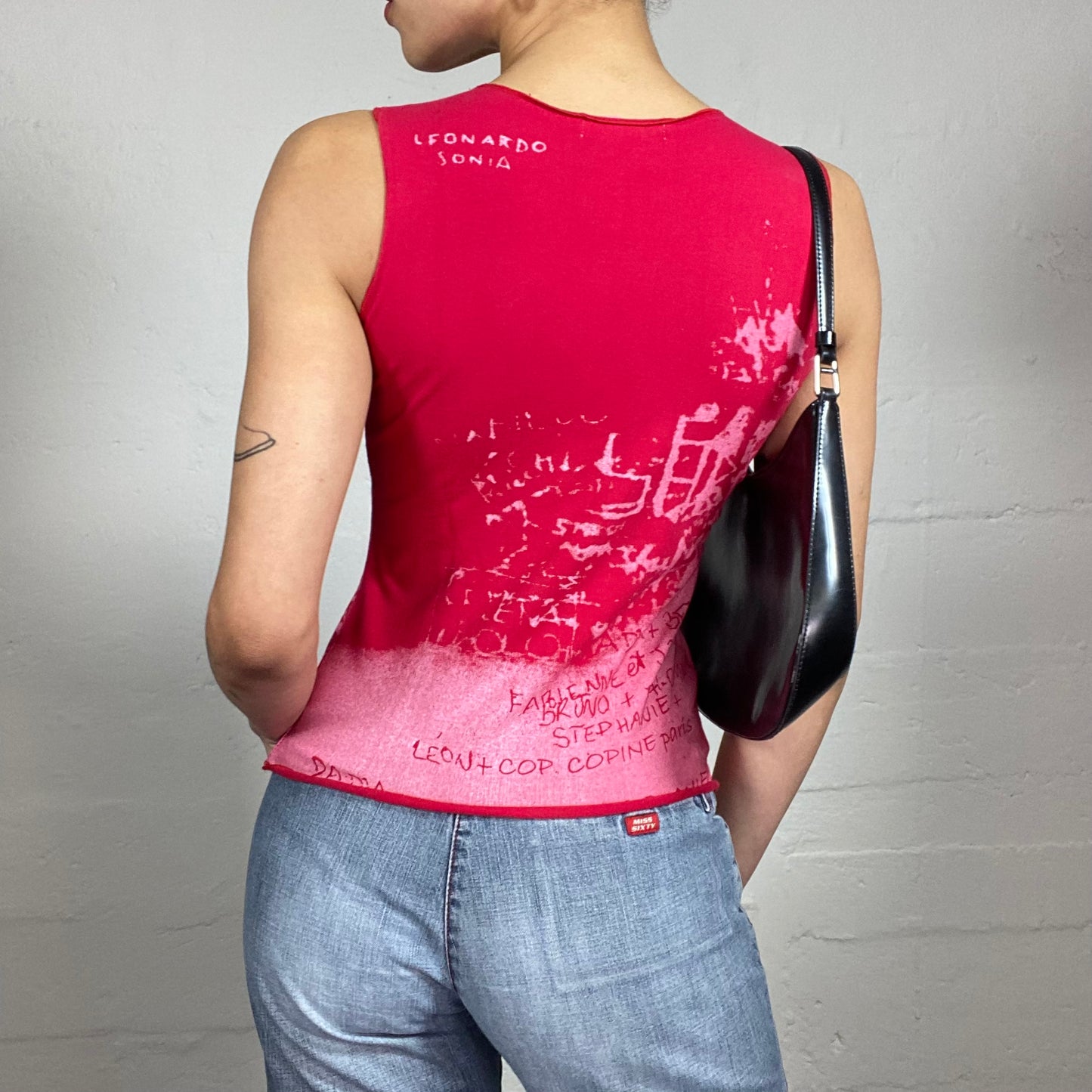 Vintage 2000's Pop Style Red and Pink Tank Top with Typography Print (S)