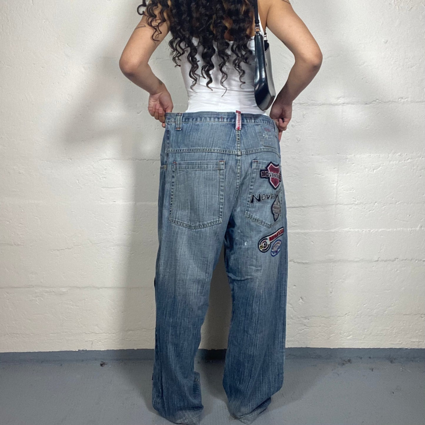 Vintage 2000's Streetwear Baggy Washed Out Blue Jeans with Colourful Patches (XL)