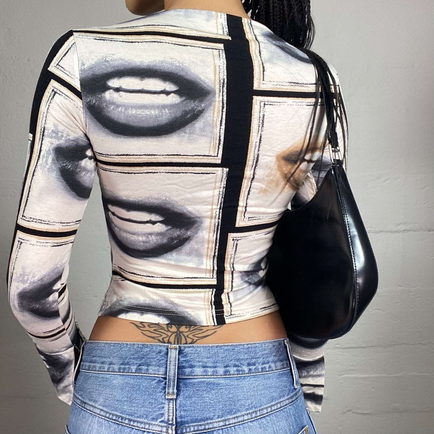 Vintage 2000's Funky Lips Print Longsleeve Cropped Top (S)