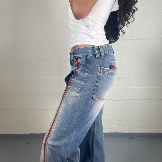Vintage 2000's Skater Girl Light Blue Washed Off Denim Low Waisted Straight Cut Jeans with Red Zipper Details (M)