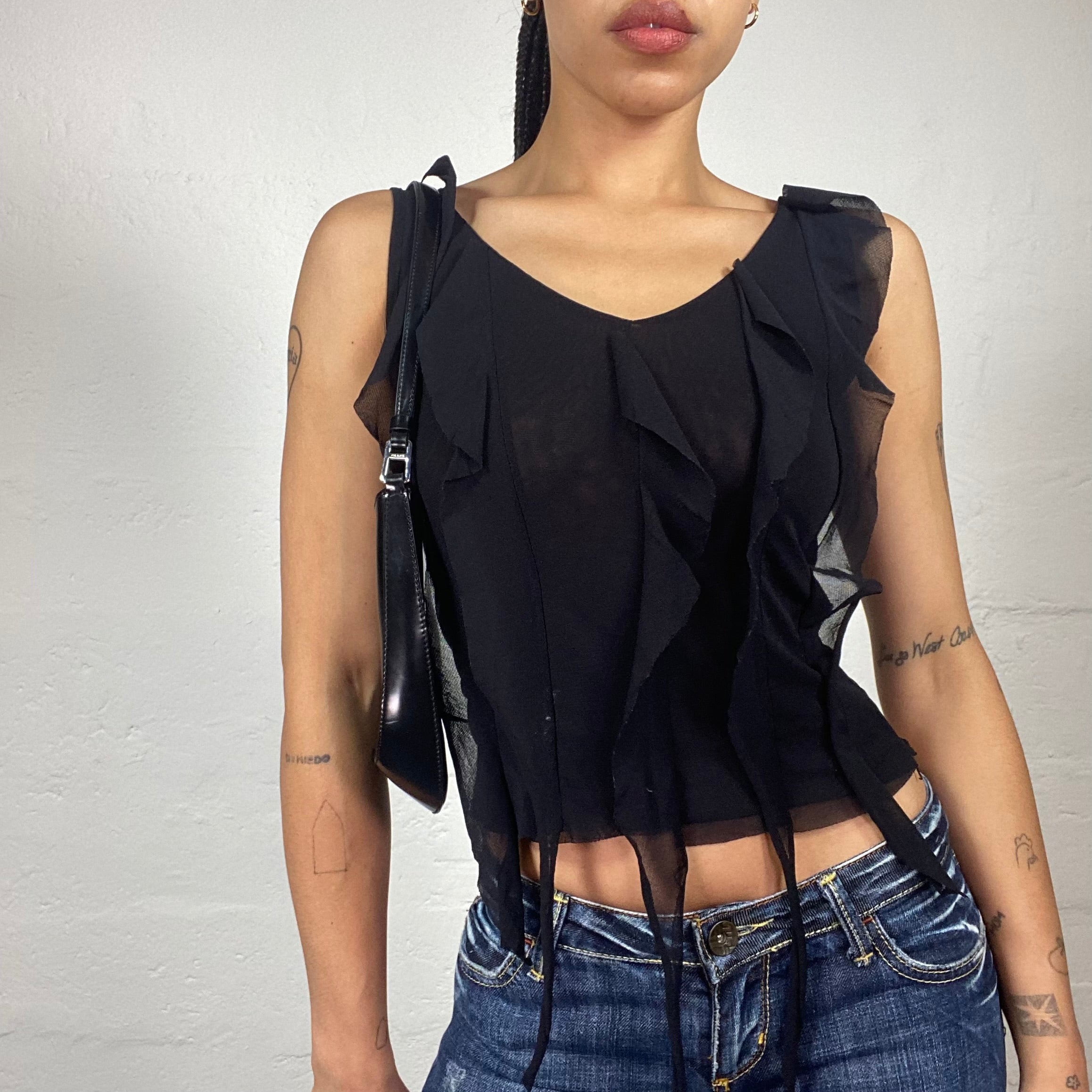 Vintage 2000’s navy & black cami top