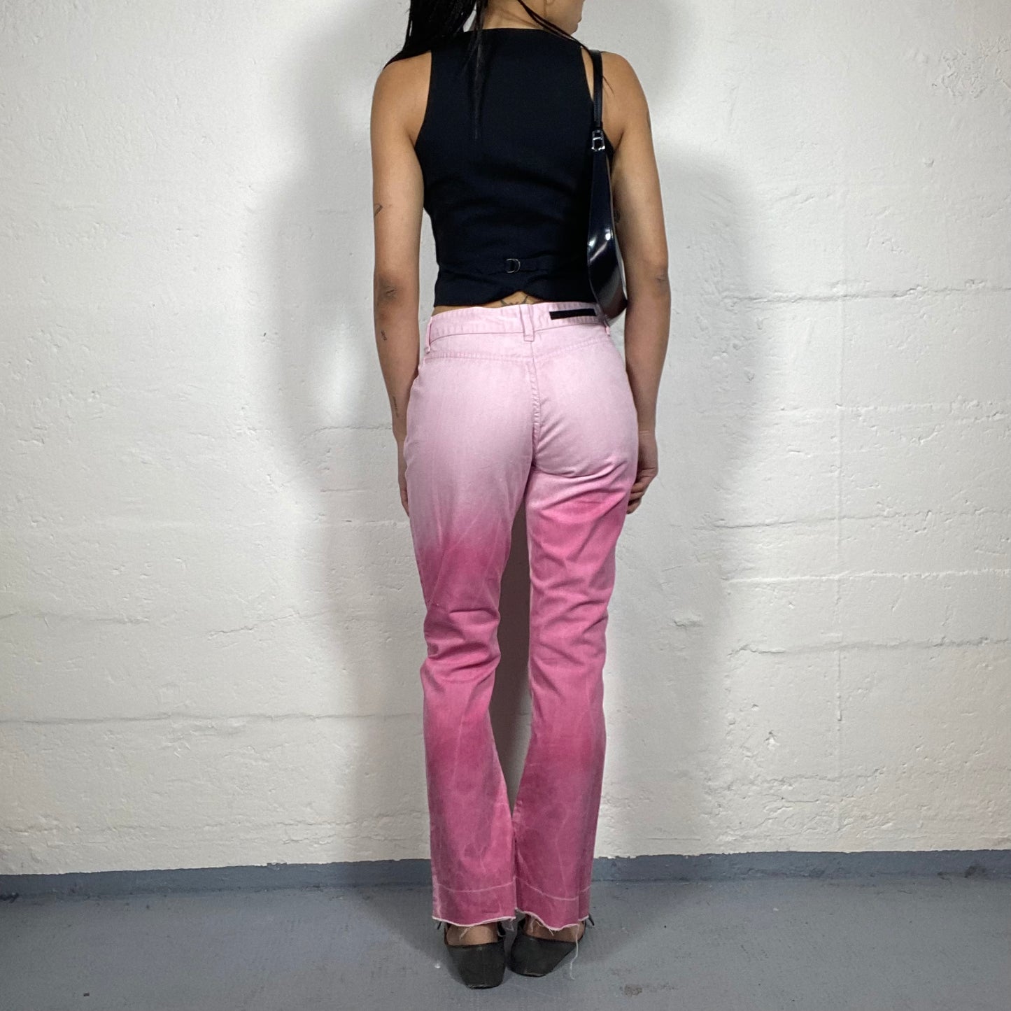 Vintage 2000's DKNY Downtown Girl Baby Pink and Hot Pink Fade Mid Waist Bootcut Jeans (M)