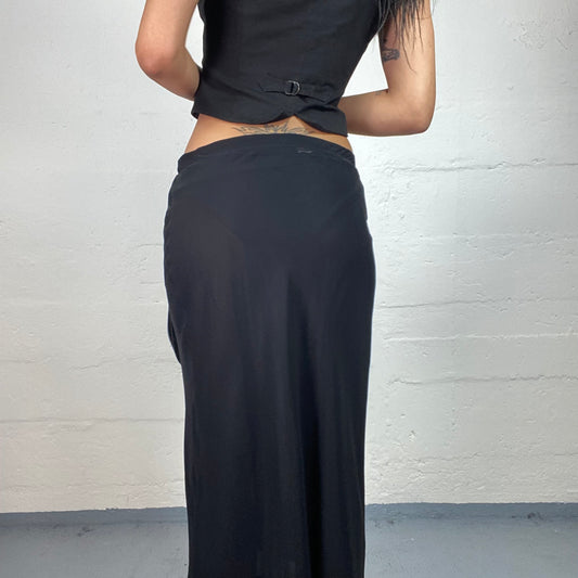 Vintage 2000's Romantic Black Chiffon Low Waisted Maxi Skirt with Waved Bottom (M)