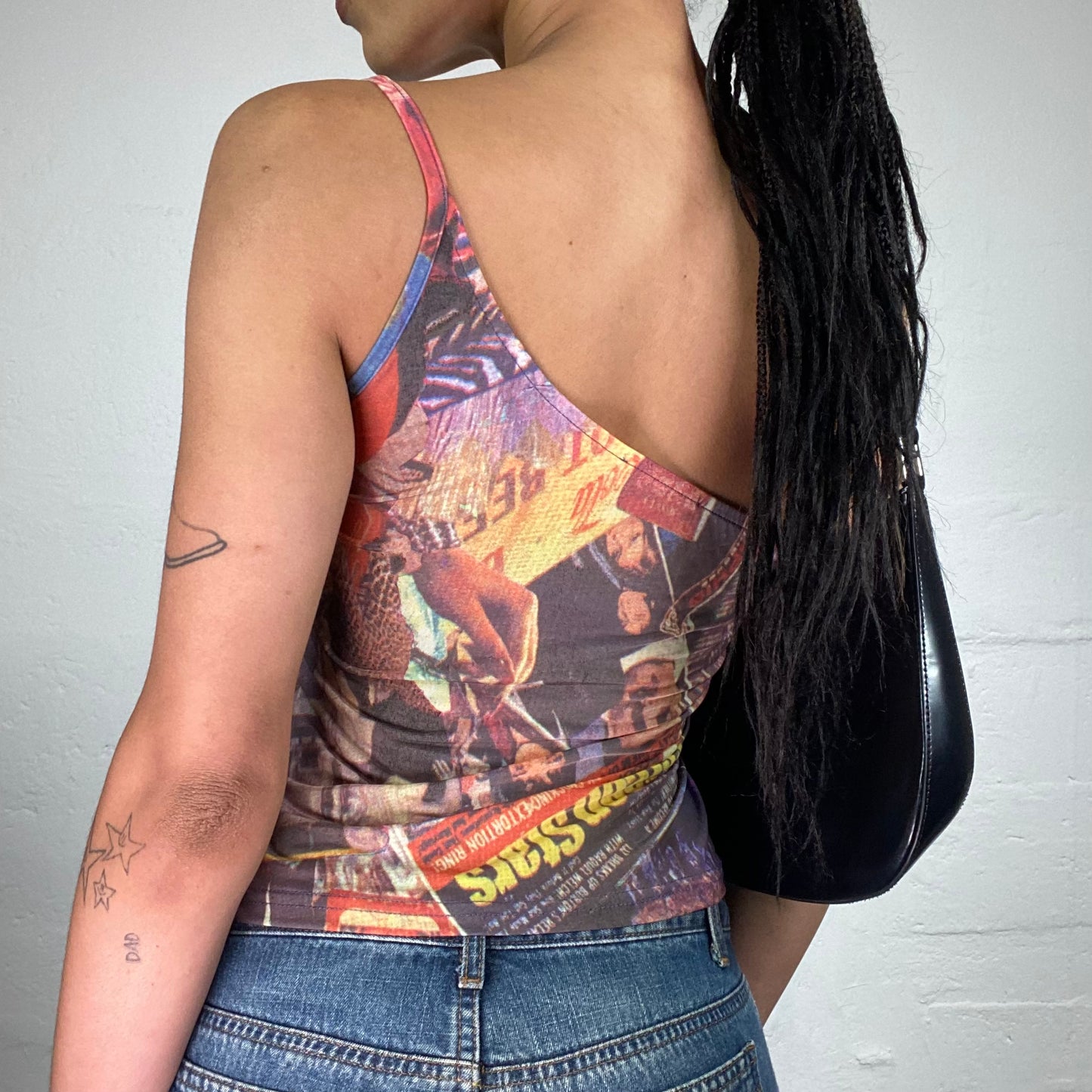 Vintage 2000's Downtown Girl Cropped One Shoulder Asymmetric Retro Print Top (M)