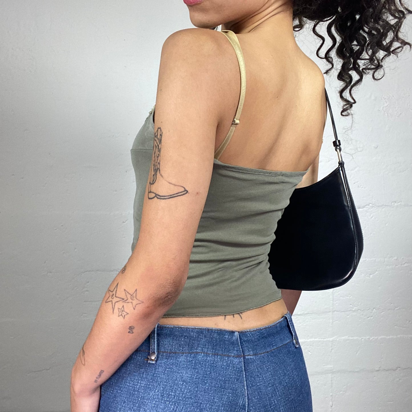 Vintage 2000's Skater Girl Khaki Cami Top with Light Yellow Lace Decoration (S)