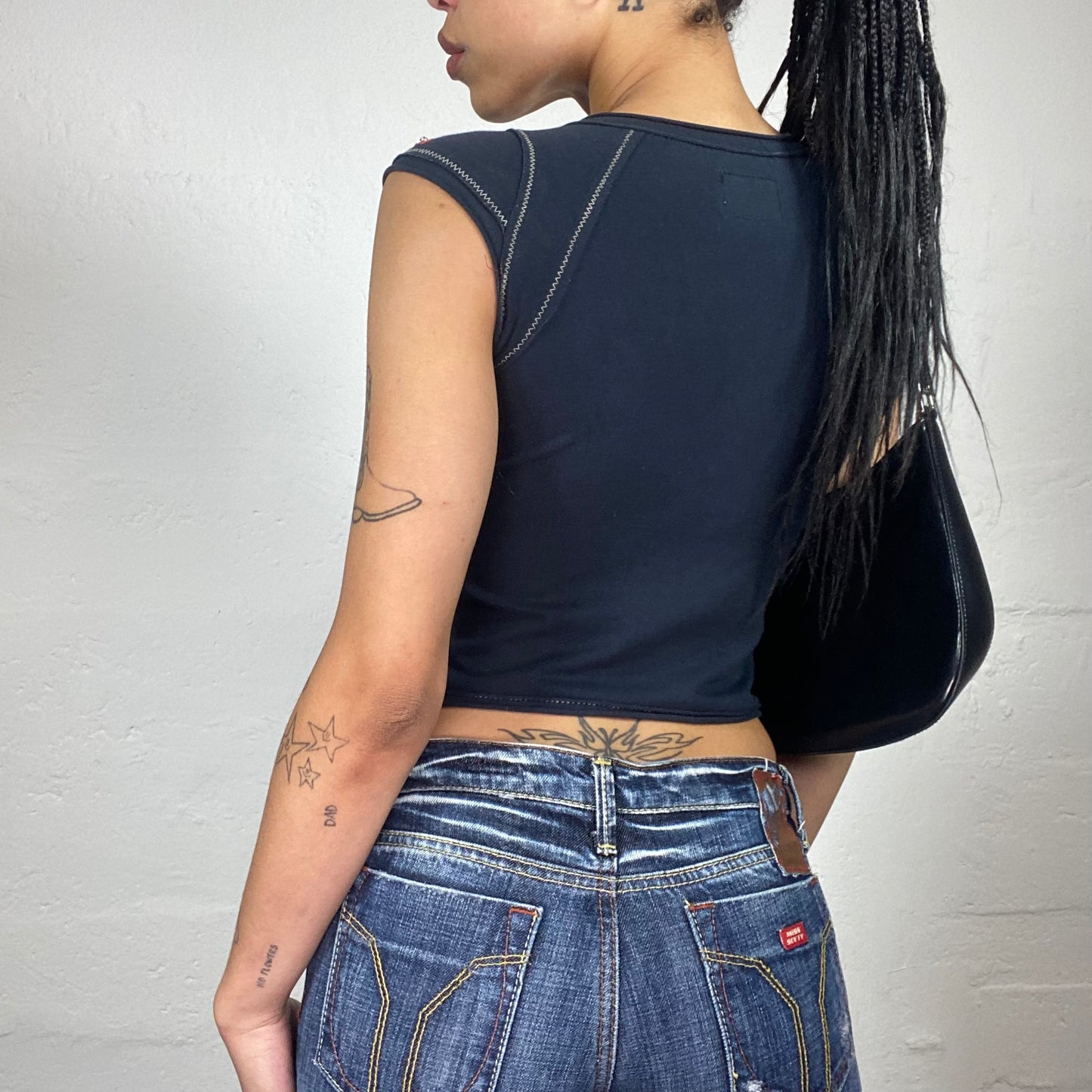 Vintage 2000's Skater Girl Navy Blue Cropped Tank Top with White Pink and Red Heart and Typo Print (S/M)
