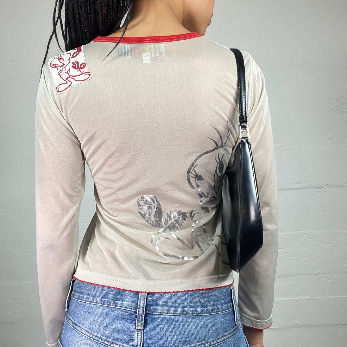 Vintage 2000's Downtown Girl Beige Longsleeve Tweety For Ever Cartoon Print Top (M)