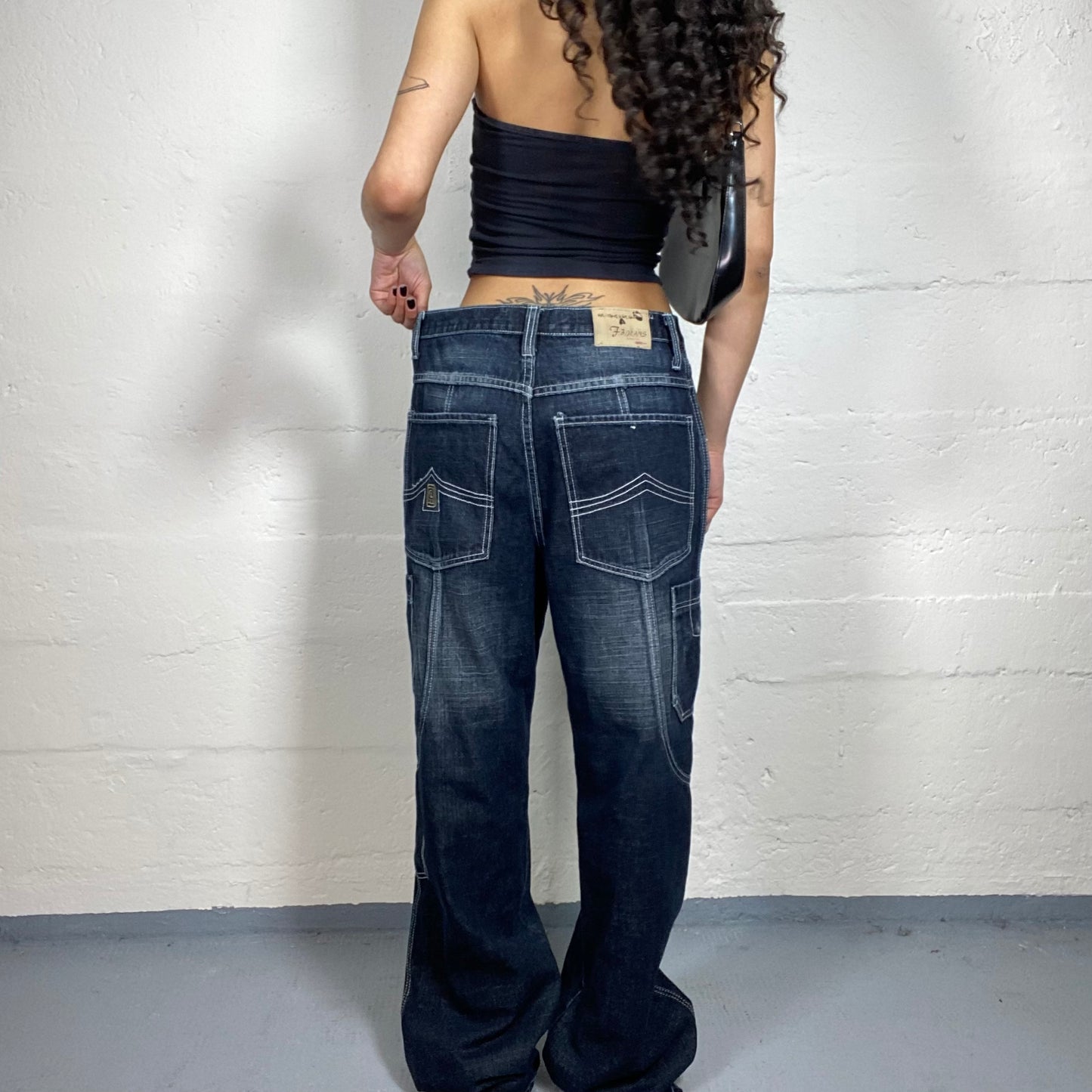 Vintage 2000's Hip Hop Dark Blue Denim Baggy Jeans with White Seaming (S)