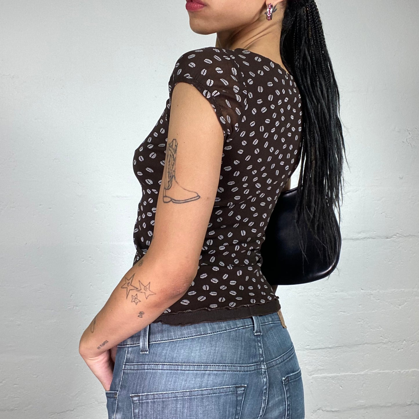 Vintage 2000's Soft Girl Brown Tiny Kisses White Print V-Cut Top with Middle Binding (S)