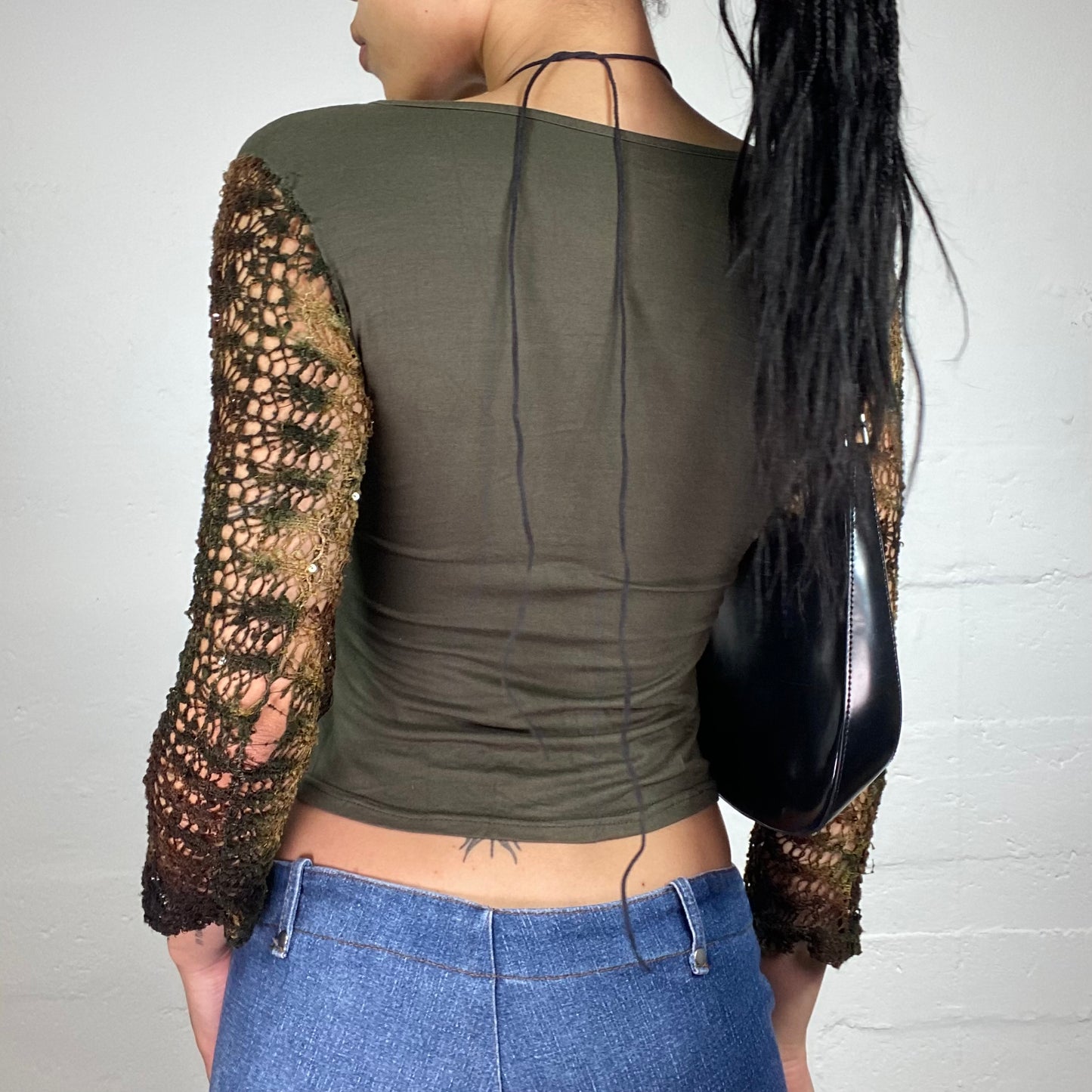 Vintage 2000's Boho Girl Khaki Green and Brown Fade 3/4 Sleeve Cropped V-Cut Top with Net Crochet Details (S)