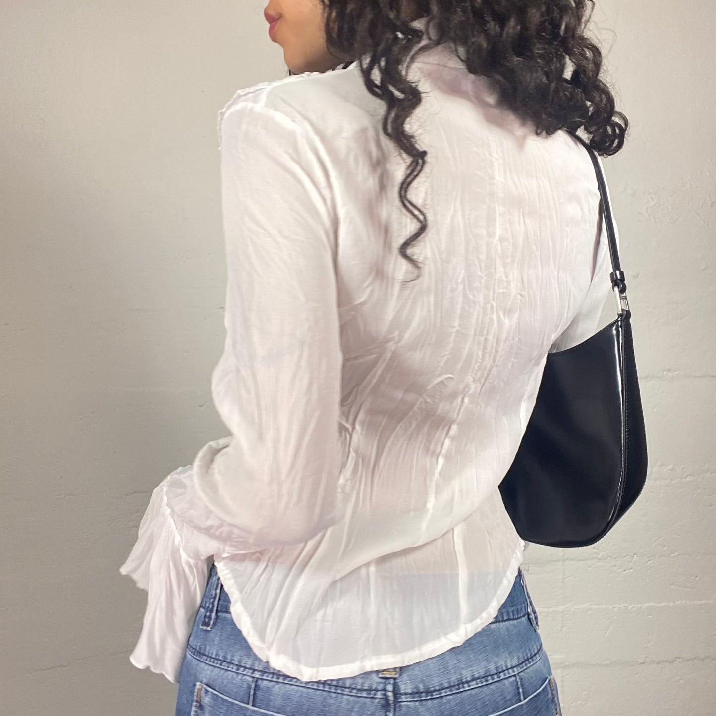 Vintage 2000's Romantic Boho White Textured Lace Up Collared Shirt with Flared Sleeves (S)