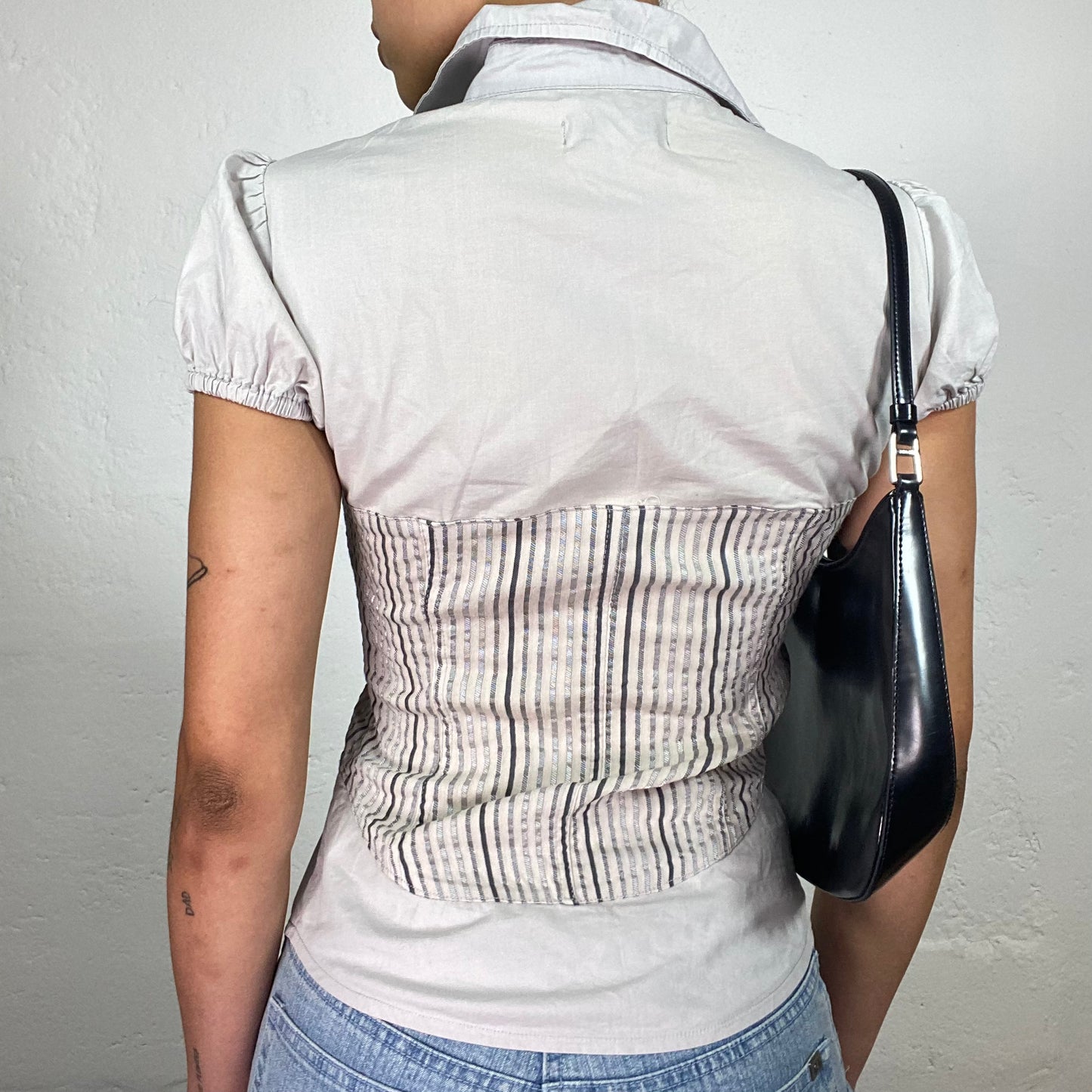 Vintage 2000's Office Girl Summer Light Beige Doll Cut Bottom Up Striped Shirt (S)