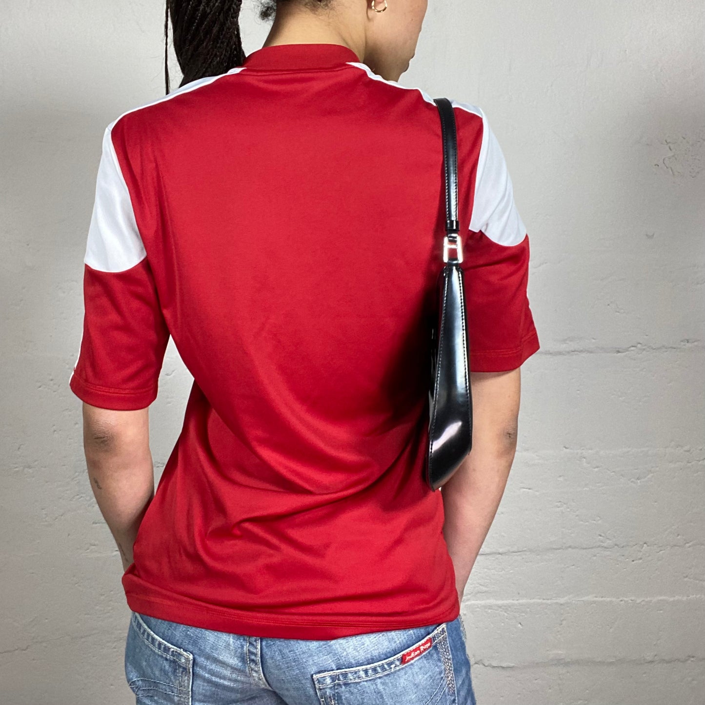 Vintage 2000’s Archive Adidas Sporty White and Red Tomboy T-Shirt (L)