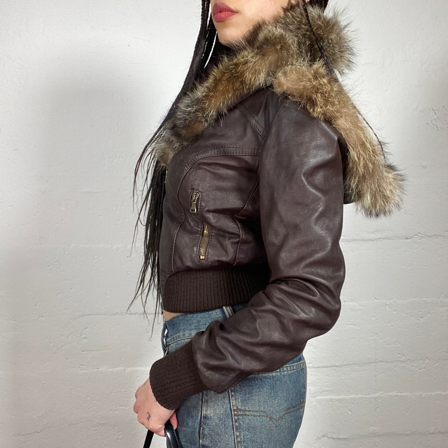 Vintage 2000’ Grunge Brown Leather Bomber Jacket with Fur Hood and Golden Zip (M)