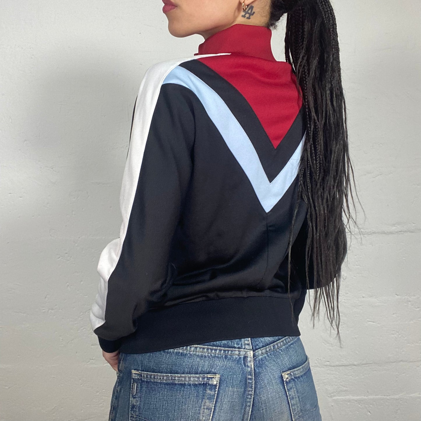Vintage 90's Sporty Black Zip Up with Multicolour Deatils (S)