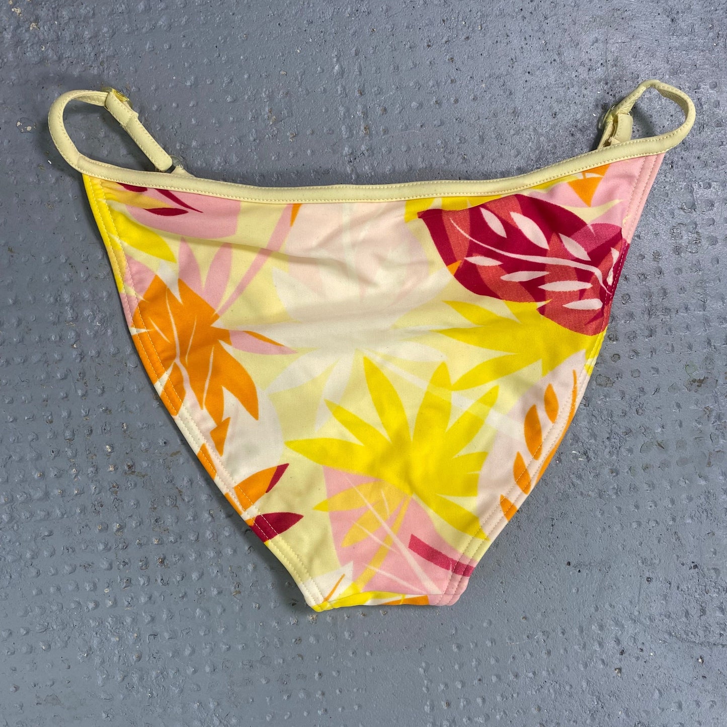 Vintage 2000's Funky Yellow Bikini Top with Colourful Plam Tree Print (XS)
