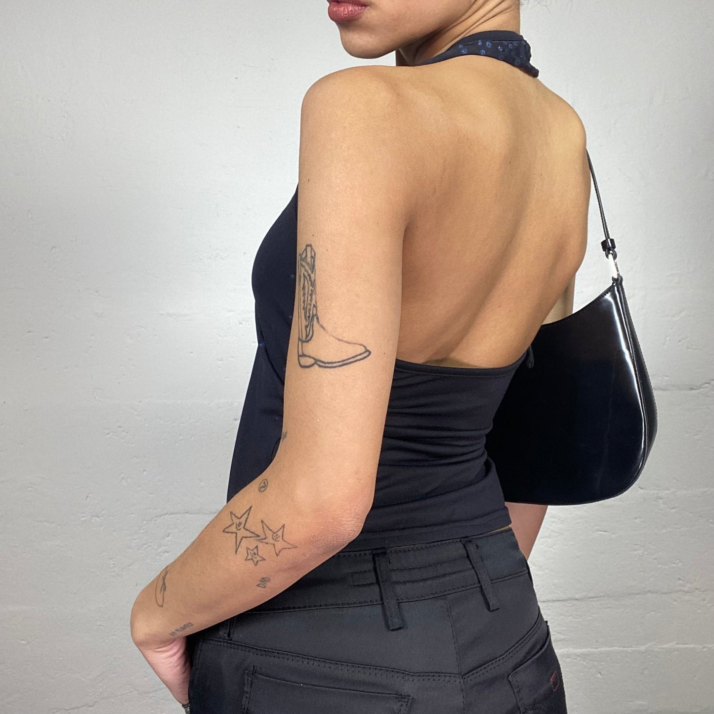 Vintage 2000's Clubwear Black Neckholder Top with Bright Blue Neckline Decoration (S/M)