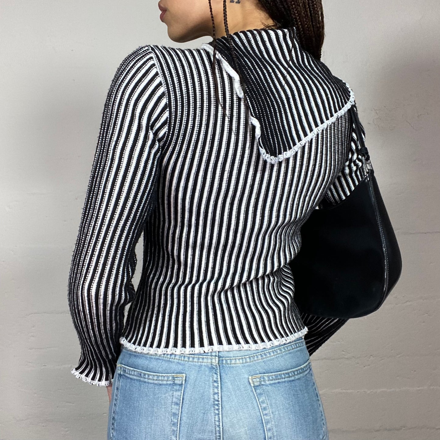Vintage 2000's Black BIg Asymmetric Collar Pullover with Ribbed Knit Material (S)