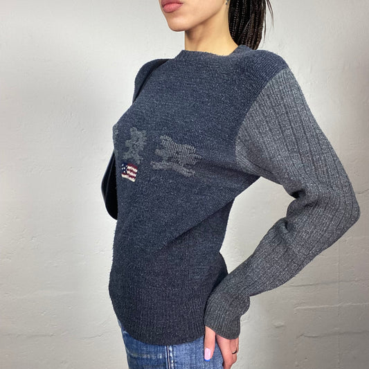 Vintage 2000's Streetwear Grey Knit Jumper with Grey Contrast "USA" Teddy Bears Detail (M)