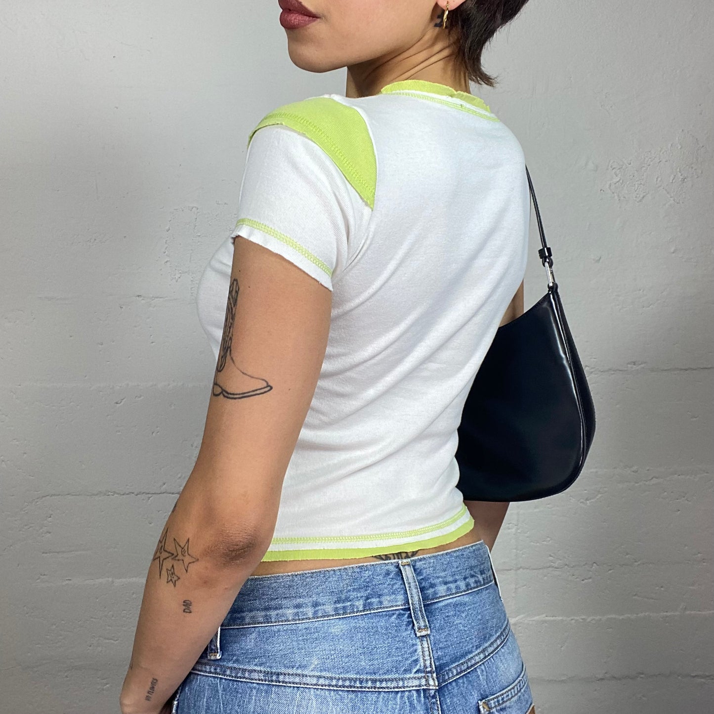 Vintage 2000's Downtown Girl White Crop Top with Green Rose Print (S)