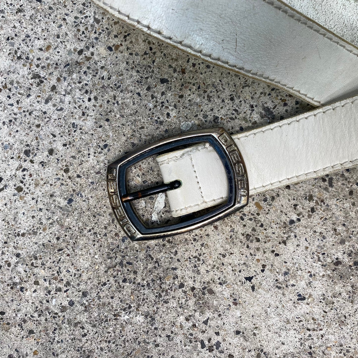 Vintage 90's Archive Diesel White Belt with Silver Square Buckle Detail