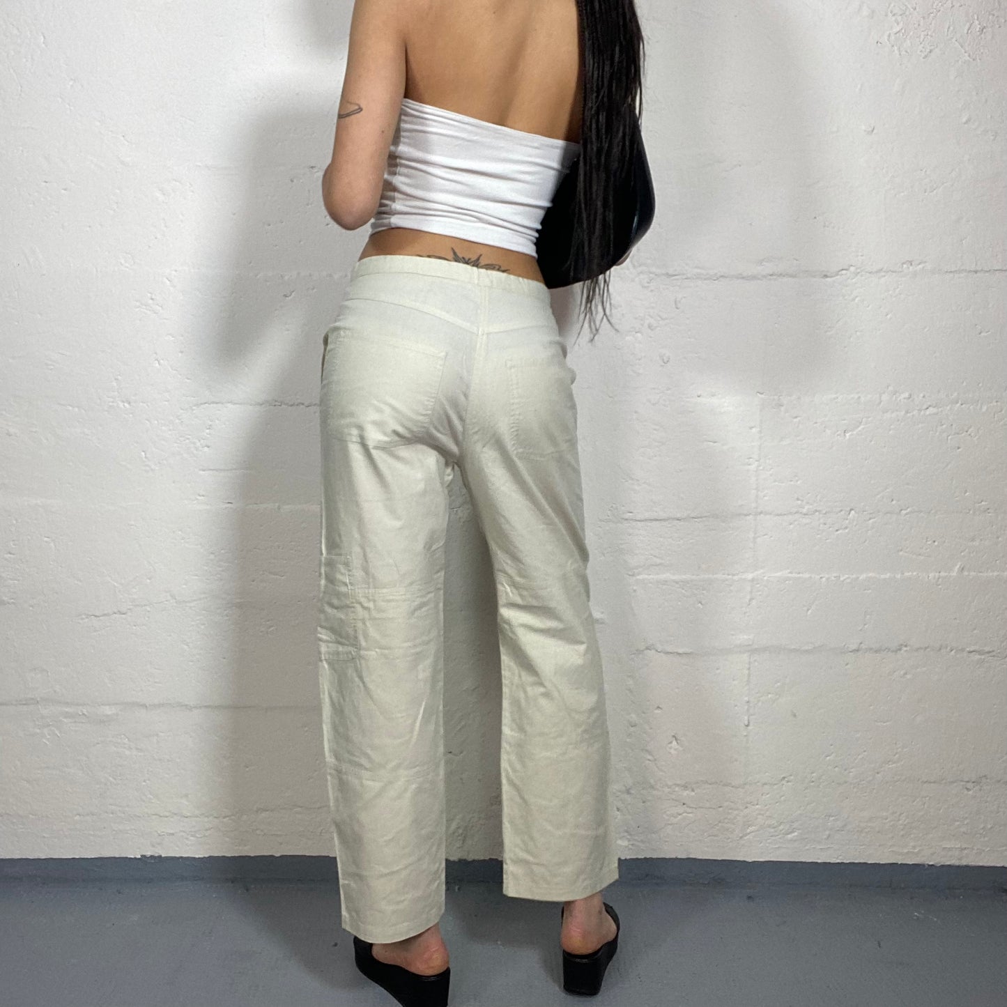 Vintage 2000's Boho White Low Waist Loose Pants with Pockets Detail (S)