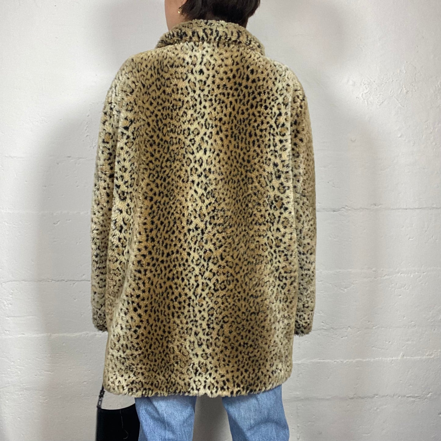 Vintage 90's Mob Wife Brown Mid Fluffy Jacket with Cheetah Print (M)