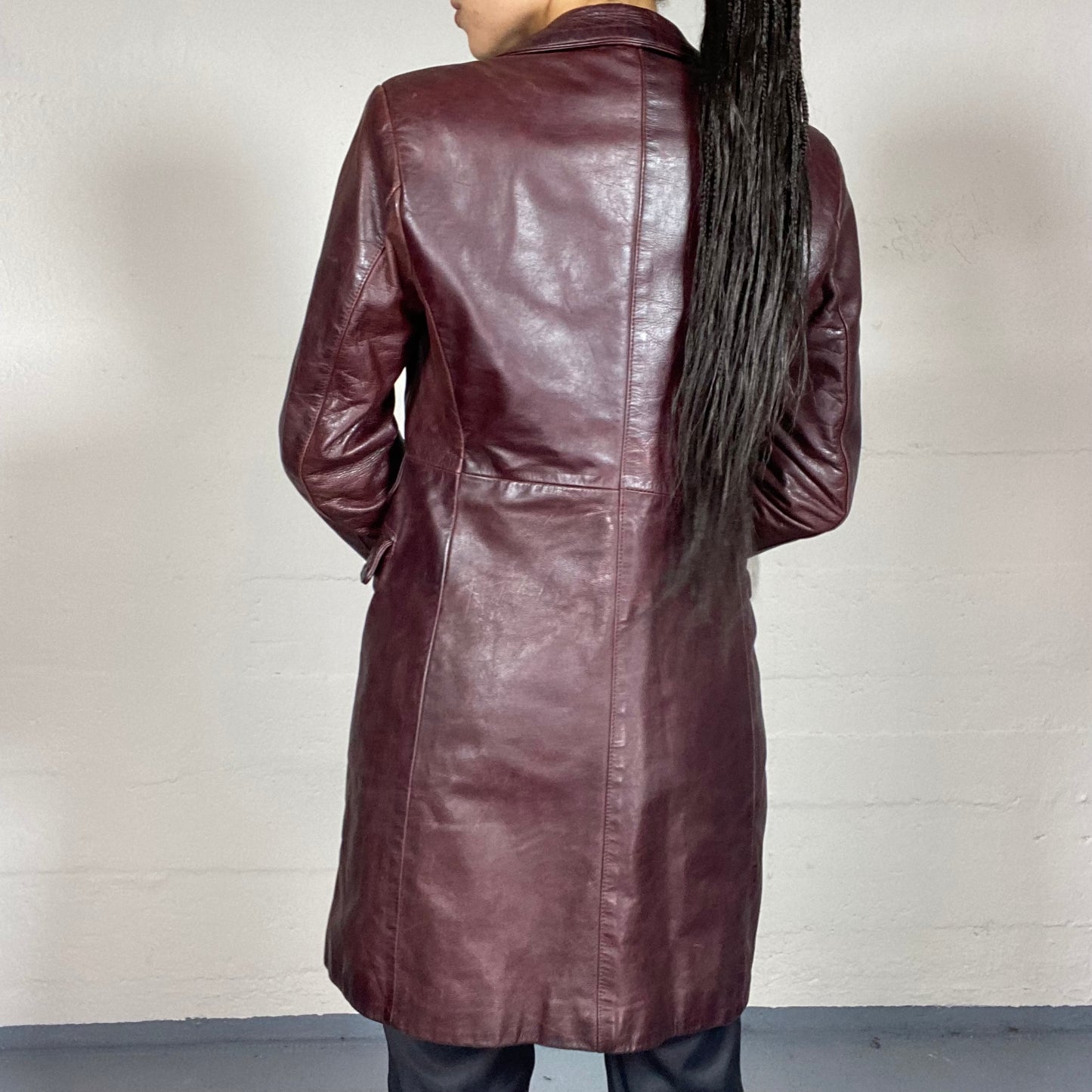 Vintage 90's Buffy The Vampire Slayer Bordeaux Long Leather Coat with Big Buttons Detail (S/M)