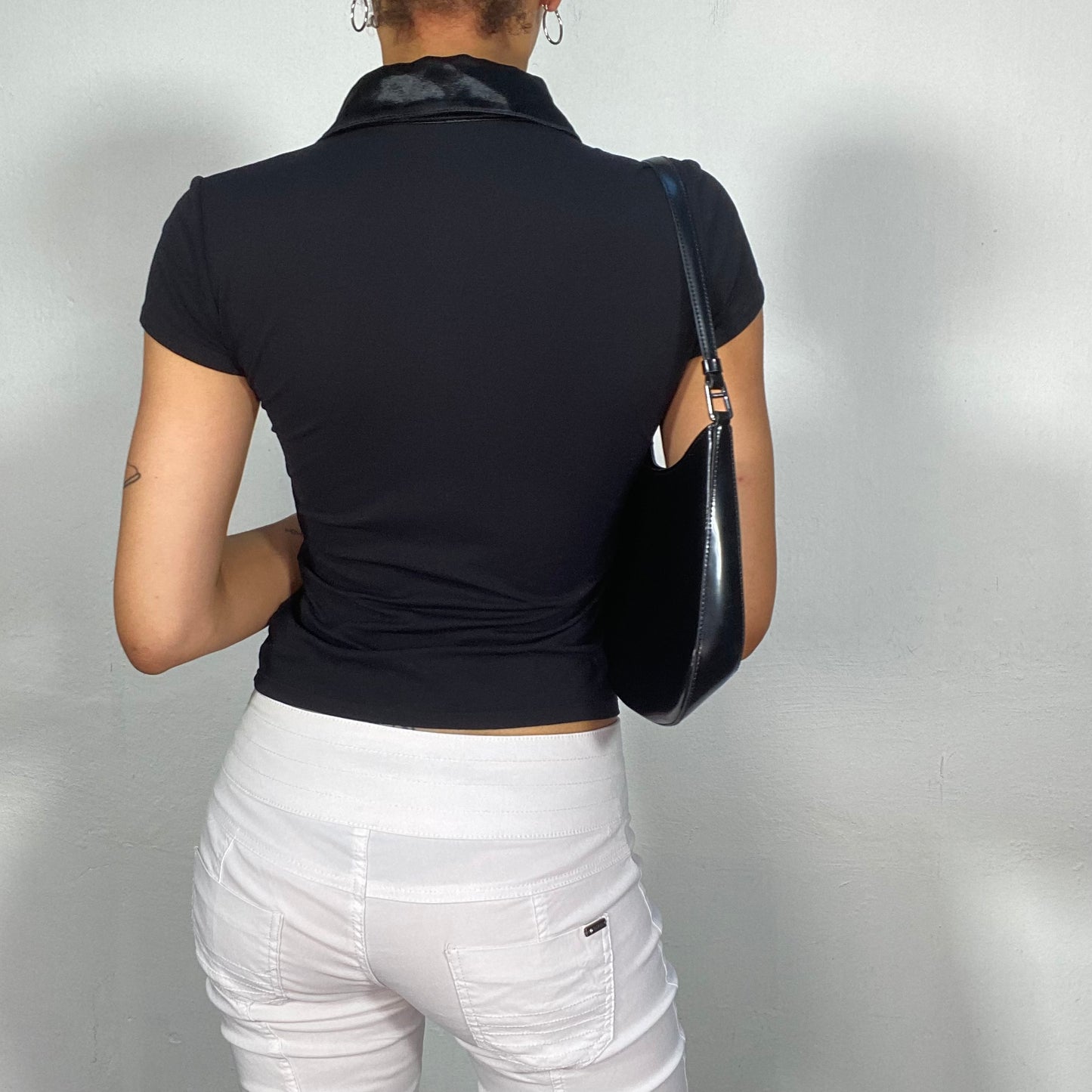Vintage 2000's Model Off Duty Black Baby Tee with Satin Collar Details (XS/S)