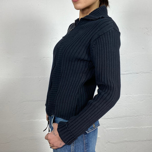 Vintage 2000's Sporty Black Asymmetric Zip Up Knitted Sweater (M)