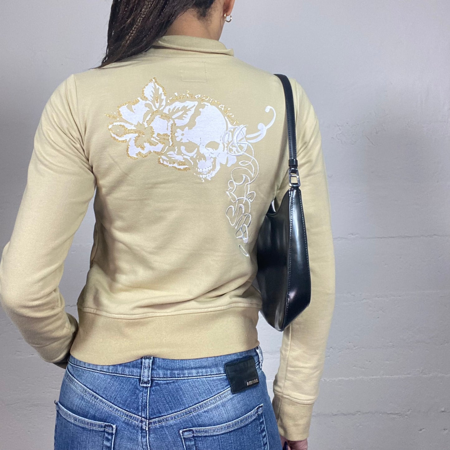 Vintage 2000's College Girl Beige Zip-Up Hoodie with White Floral Skull Print (S)