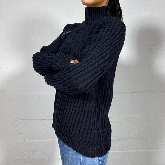 Vintage 2000's Sporty Black Crossed Zip Up Sweater with Ribbed Knit Material S/(M)