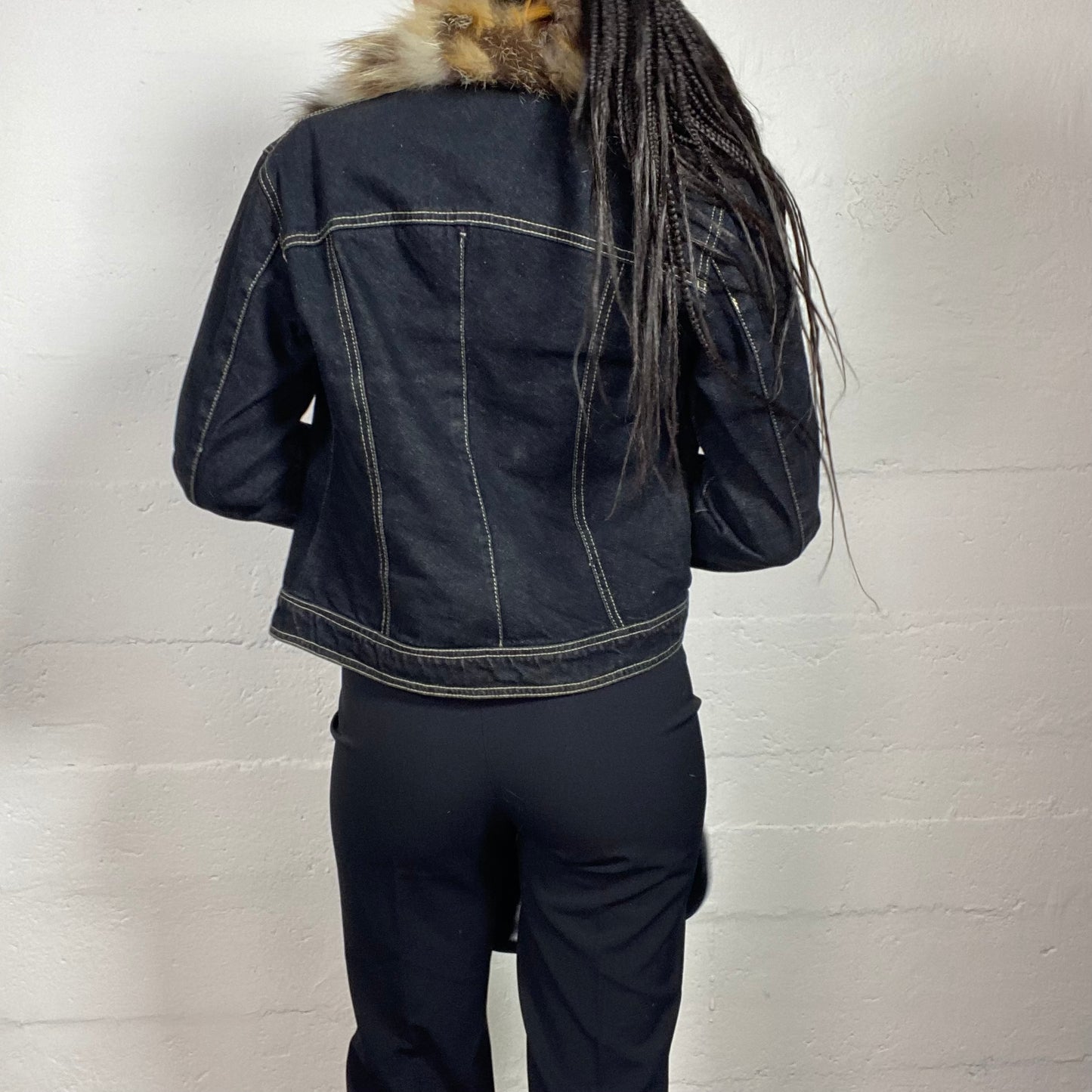 Vintage 2000's Bratz Dark Denim Jacket with Brown Fur Necklne Detail (M)