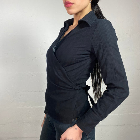 Vintage 2000's Corpcore Black Longsleeve Blouse Top (M)