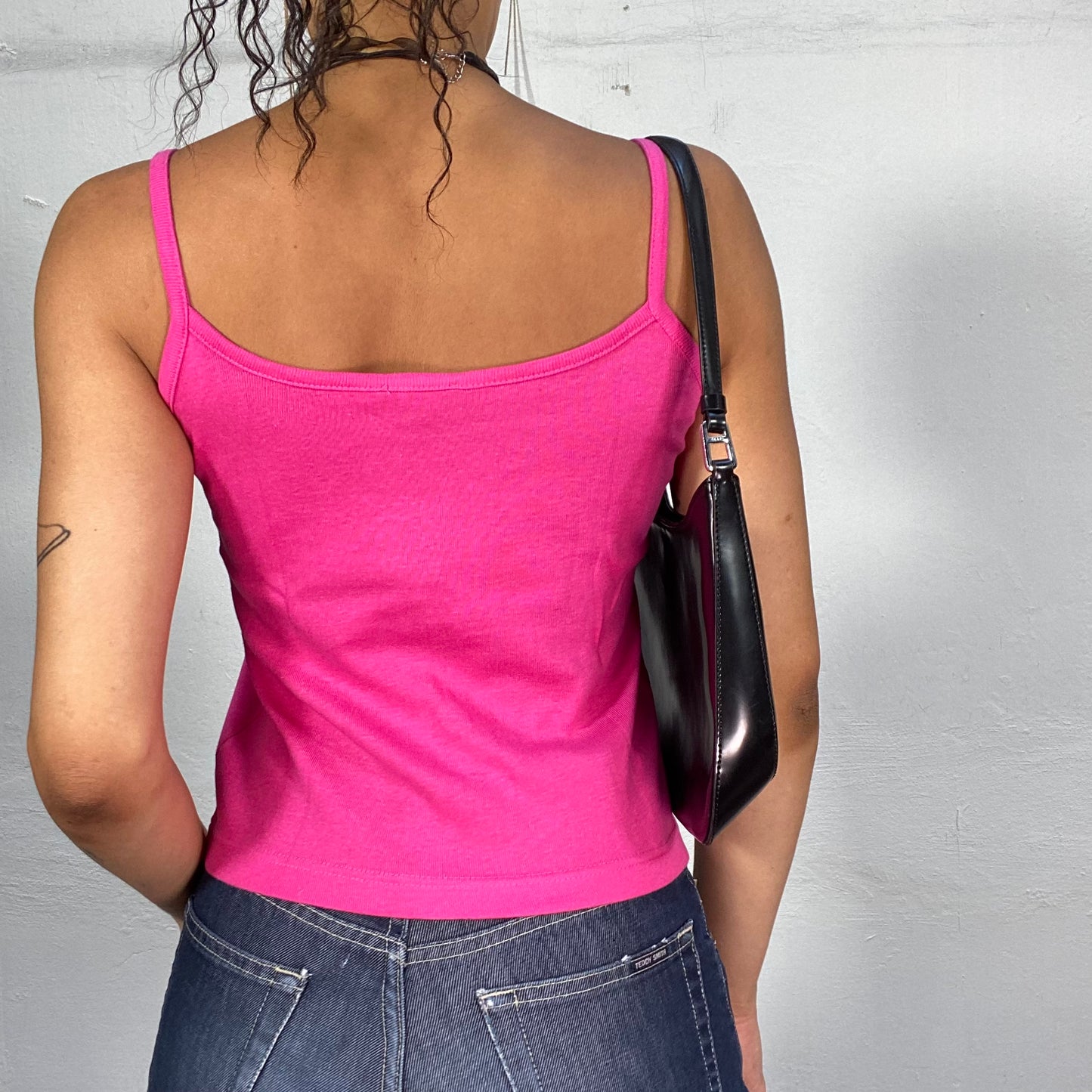 Vintage 90's Downtown Girl Hot Pink Top with Cat "J'adore Paris" Rhinestone Print (M)