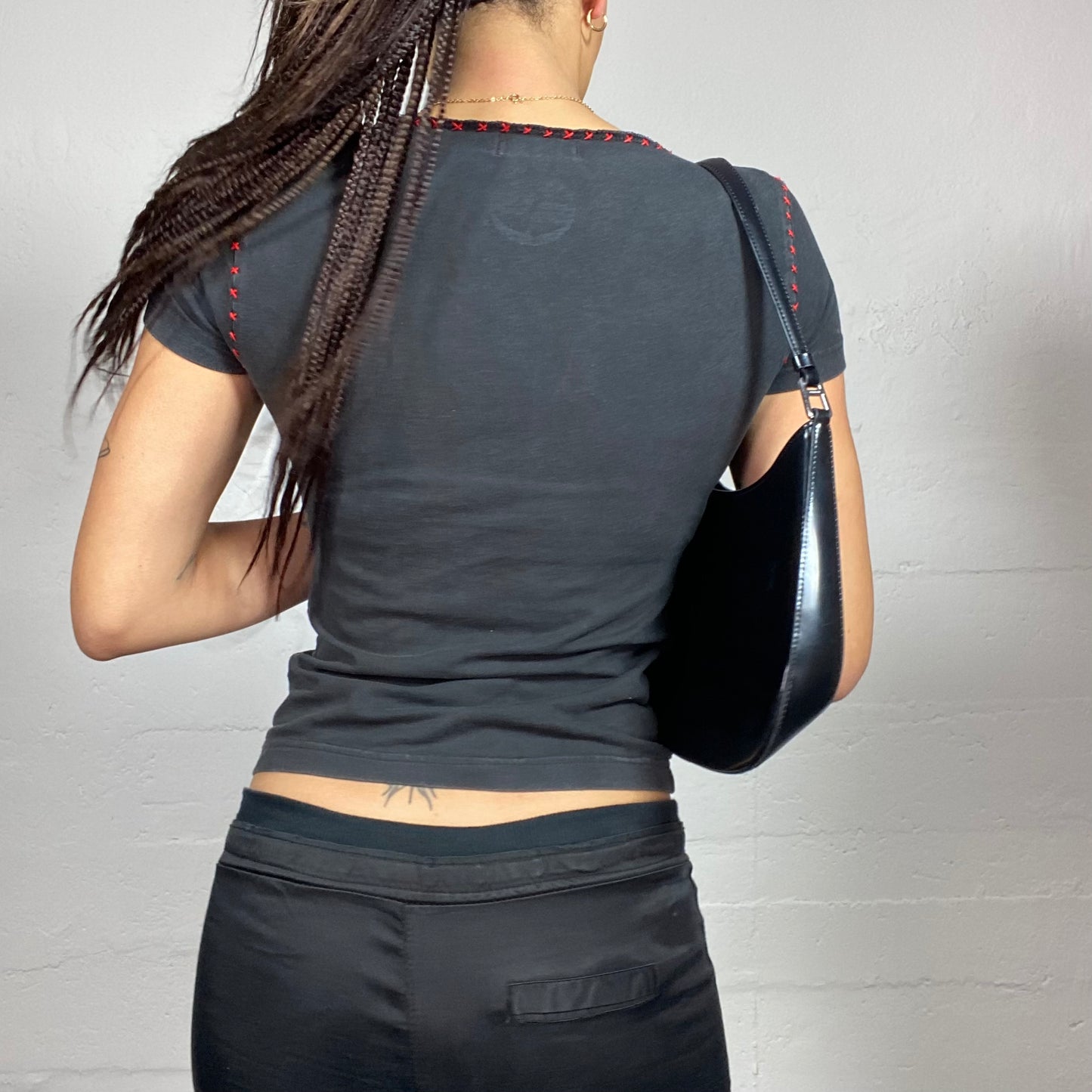 Vintage 2000's Rave Girl Black Top with „SPLIT“ Patch and Red Contrast Stiching (S)