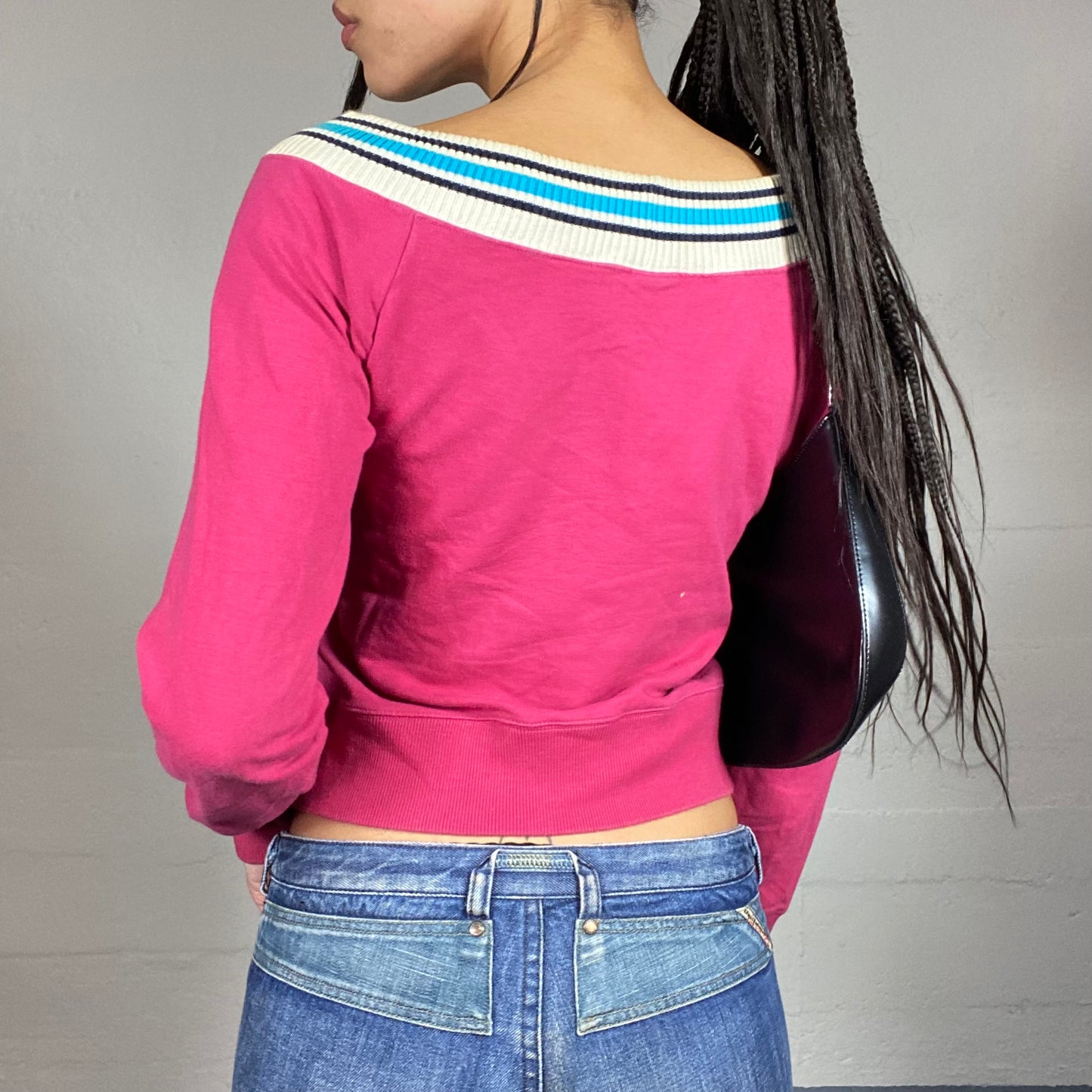 Vintage 2000's Converse Sleaze Pink Longsleeve Top with 'What People Don't Know They Fear' Cursive Print (M)