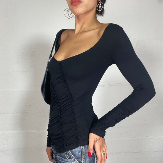 Vintage 2000's Downtown Girl Black Longsleeve Top with Double Ruffle Seam Detail (S)