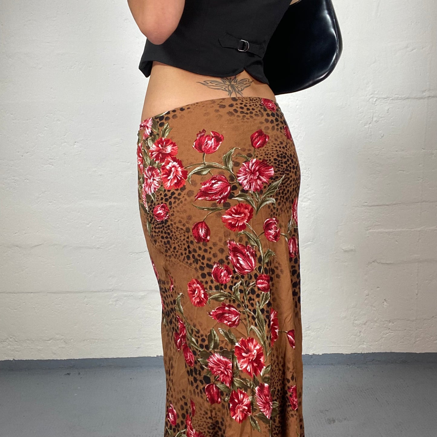 Vintage 2000's Summer Vacy Rusty Orange Maxi Skirt with Floral and Leo Print (S)