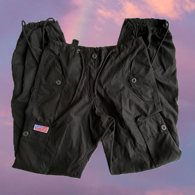 Black Baggy Low Rise 90’S Cargo Pants