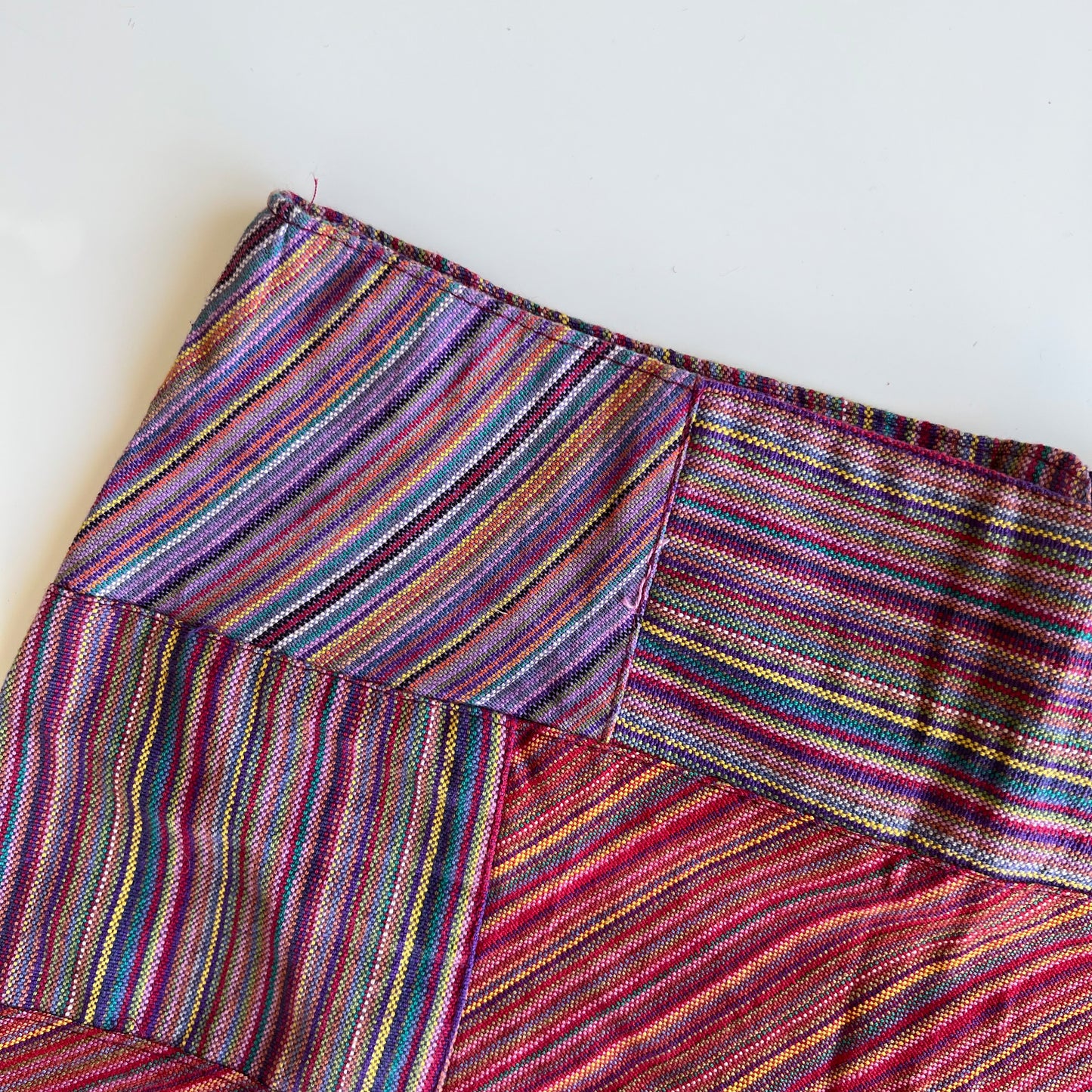 Vintage Y2K Hippie Summer Patchwork Pink and Purple Mini Skirt (S)