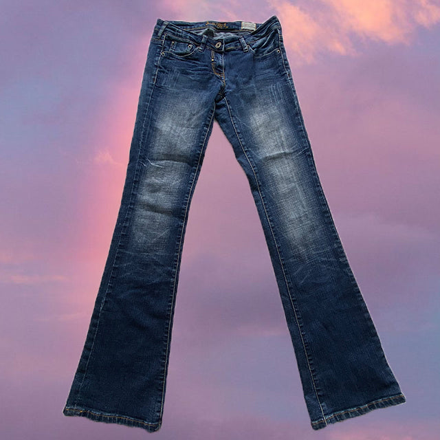 Vintage Y2K Cyber Low Waist Jeans with Crown Stitching on Back Pockets (34/36 EU - 6/8 UK)