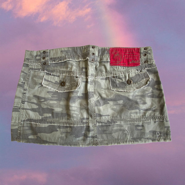 Vintage 90's Camo Cargo Mini Skirt (34 EU / UK 6 / US 2)