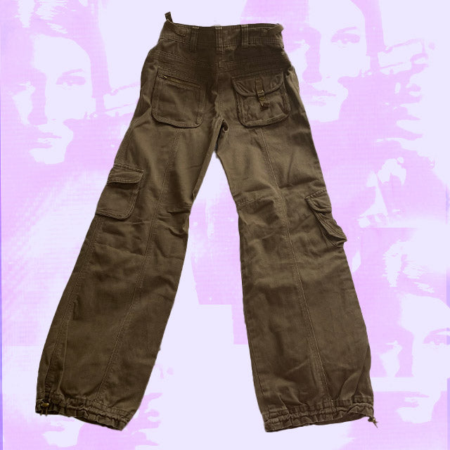 Vintage Y2K Low Waist Brown Cargos (34)