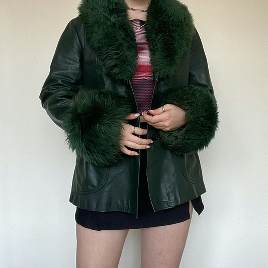 Vintage 90's Green Leather Coat with Fur Trim (XS/S)