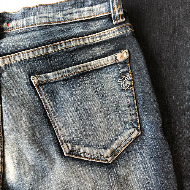 Vintage Y2K Low Waist Bootcut Jeans with Spray Fade (36 EU/UK 8)