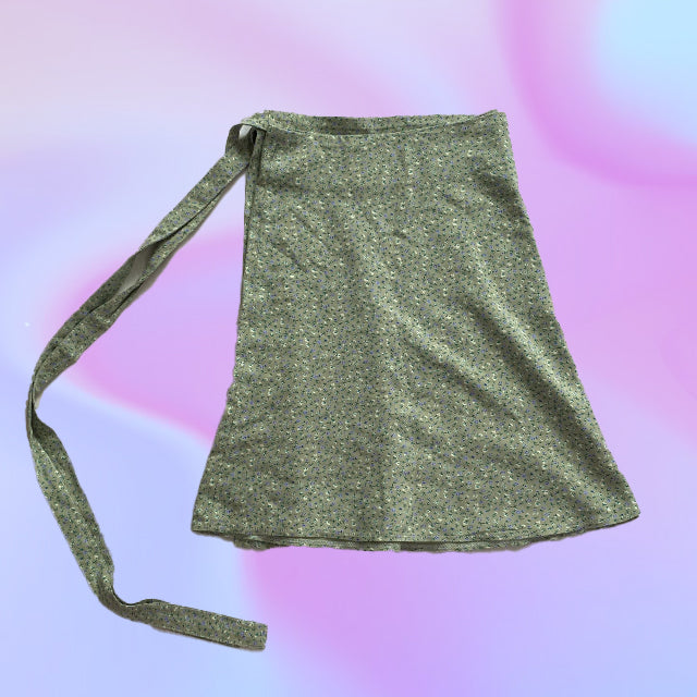 Vintage 90's Style Green Floral Wrap Skirt