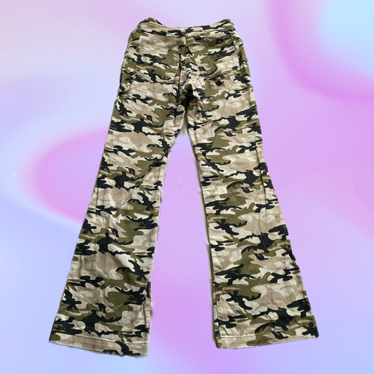 Vintage Y2K Bratz Camo Low Waist Flare Pants
